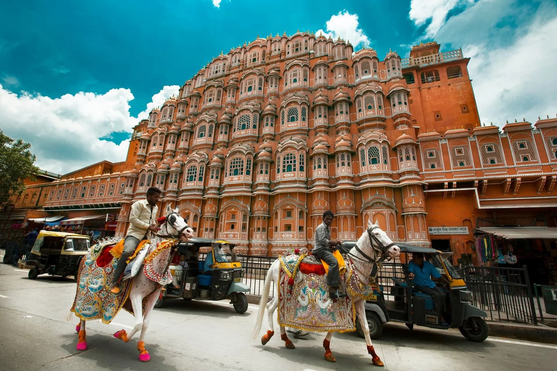 Ayodhya Lucknow Tour Package — photo 3