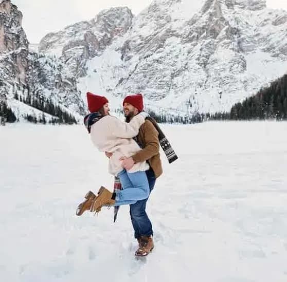 Best Kashmir Honeymoon Package