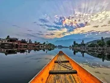 Best Kashmir Honeymoon Package