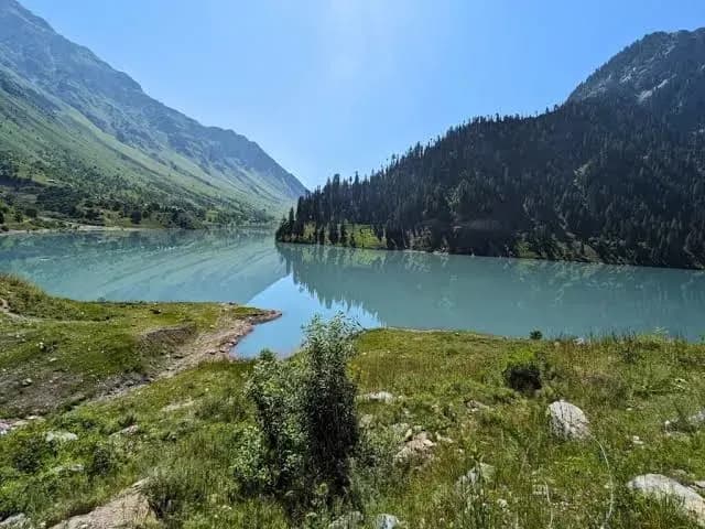 Kashmir Trip Package